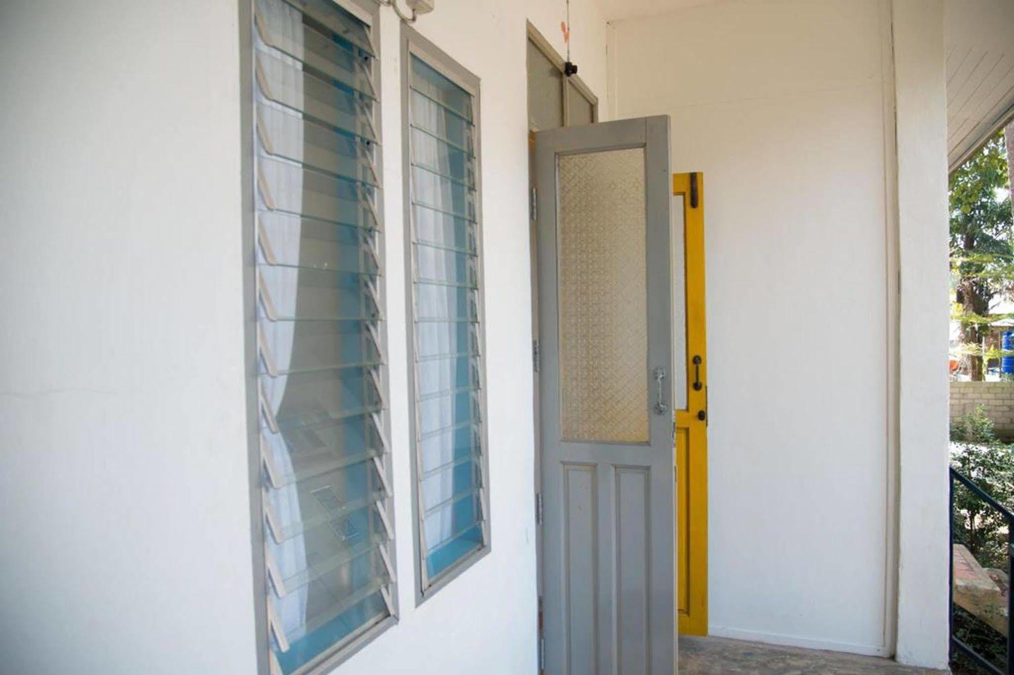 Sleepyowl Hostel Banbangbao Kültér fotó