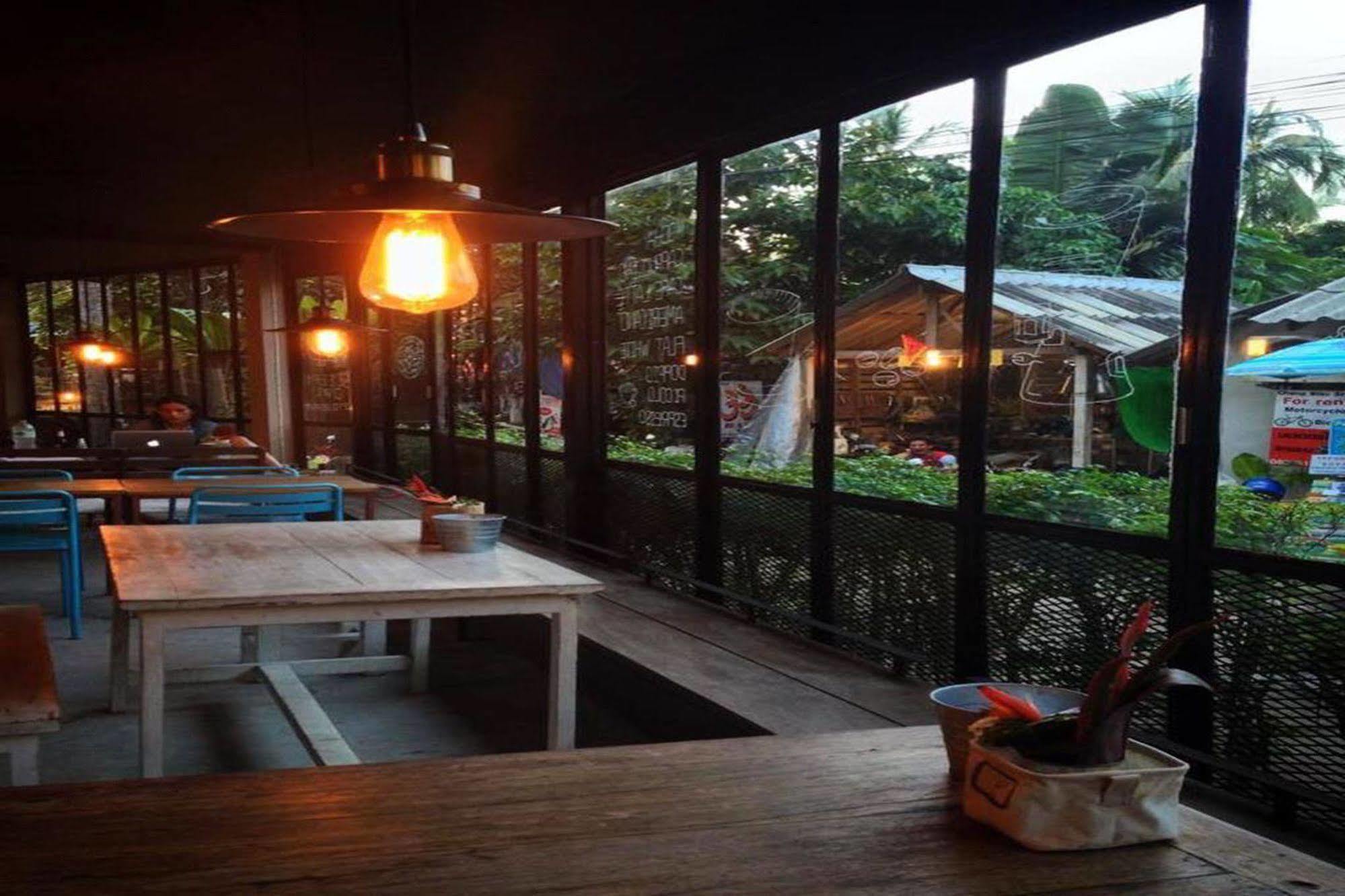 Sleepyowl Hostel Banbangbao Kültér fotó